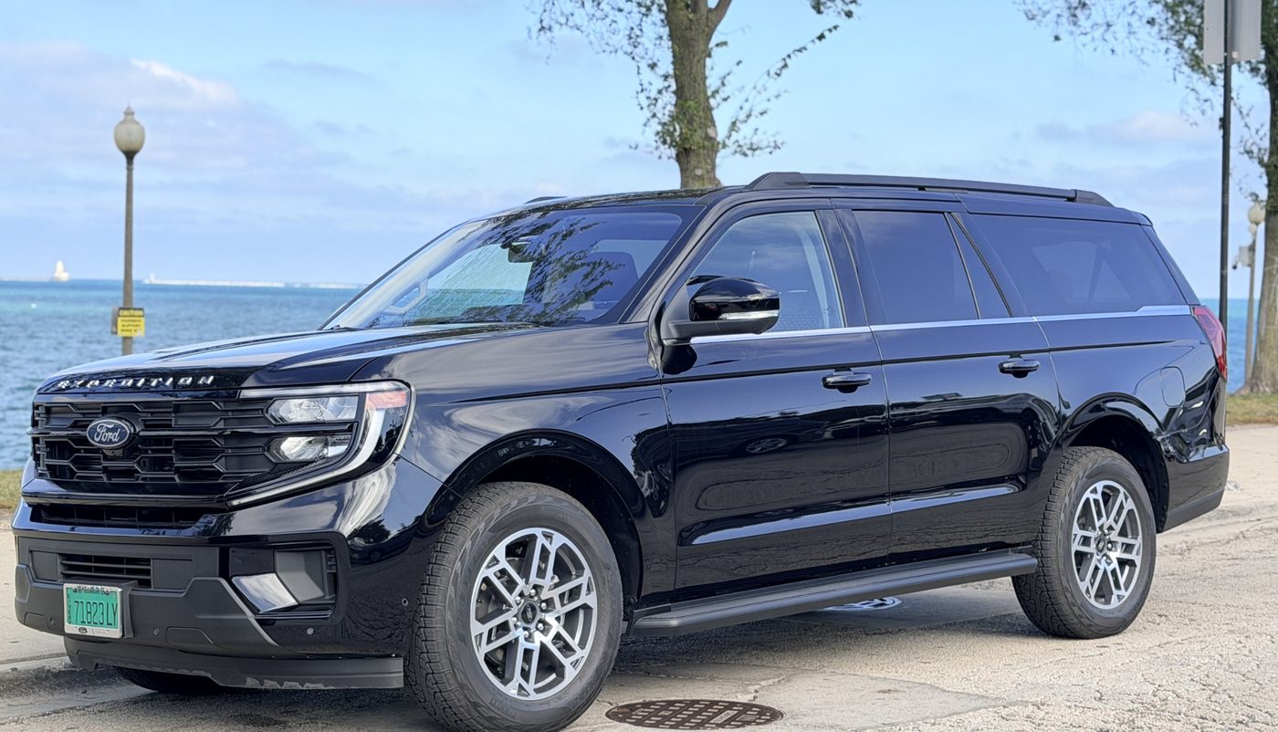 SUV utilizado nos transfers da Chicago Travel & Tours